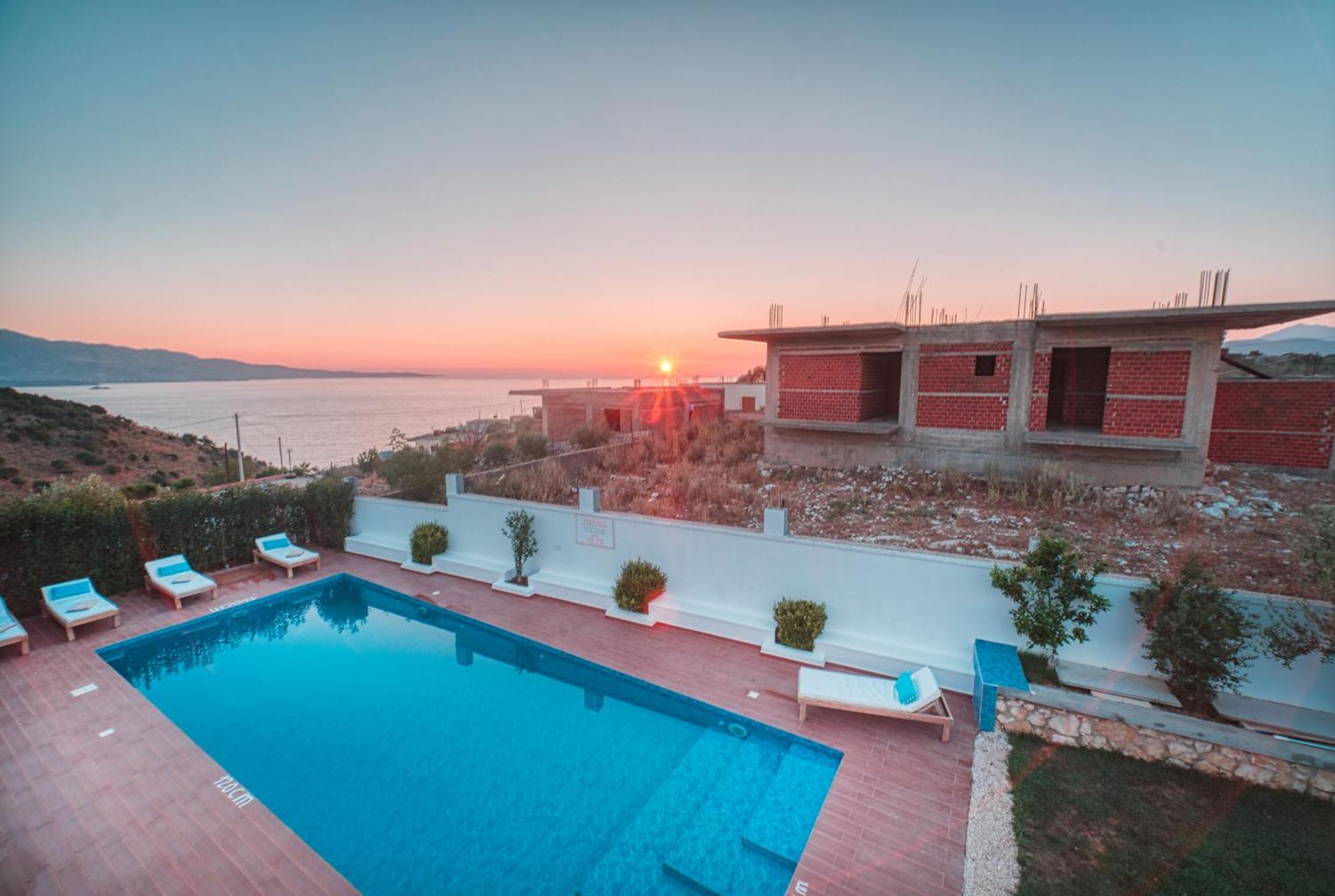 Le Gjero Luxury Villa Εξαμίλιο Εξωτερικό φωτογραφία