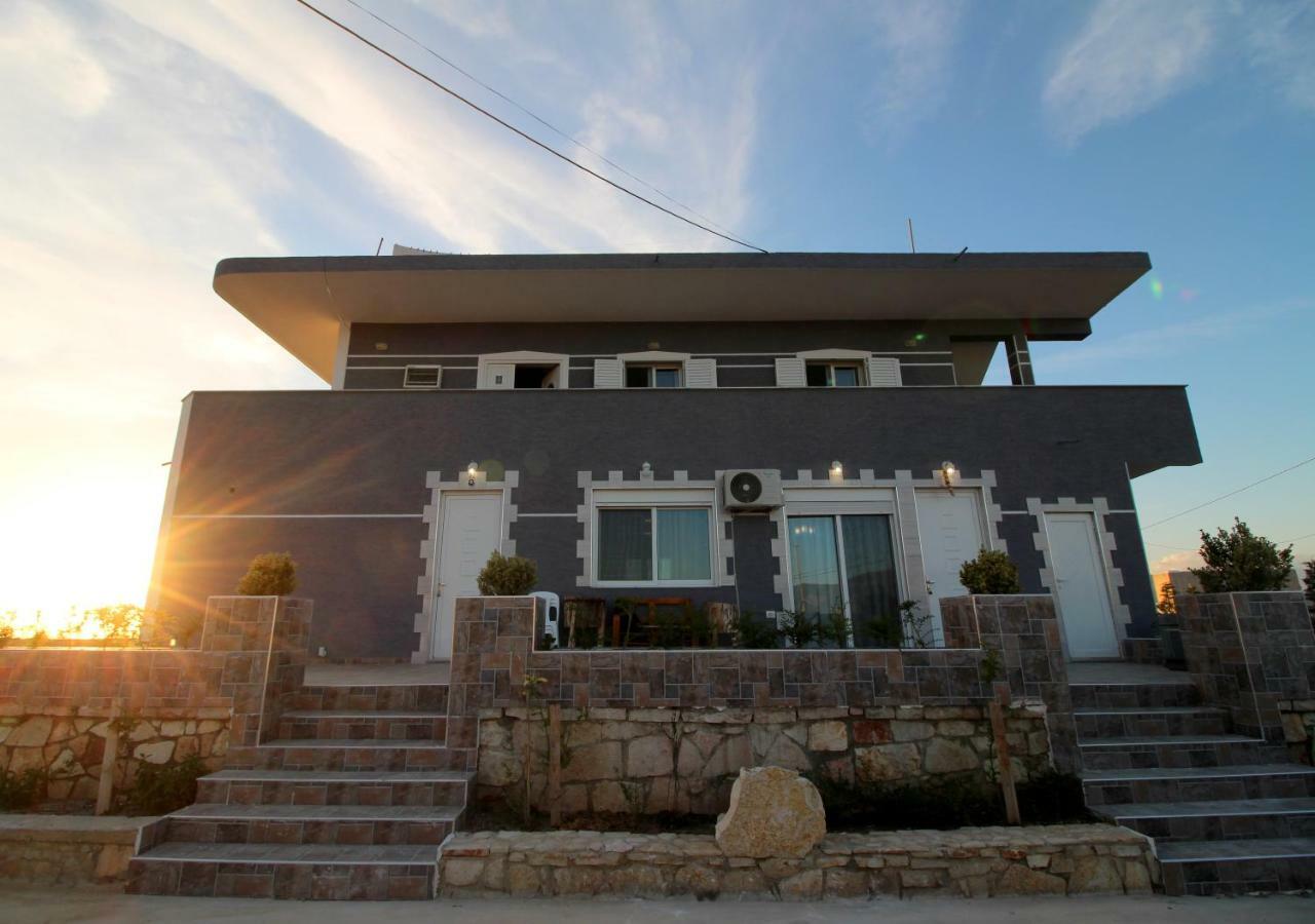 Le Gjero Luxury Villa Εξαμίλιο Εξωτερικό φωτογραφία