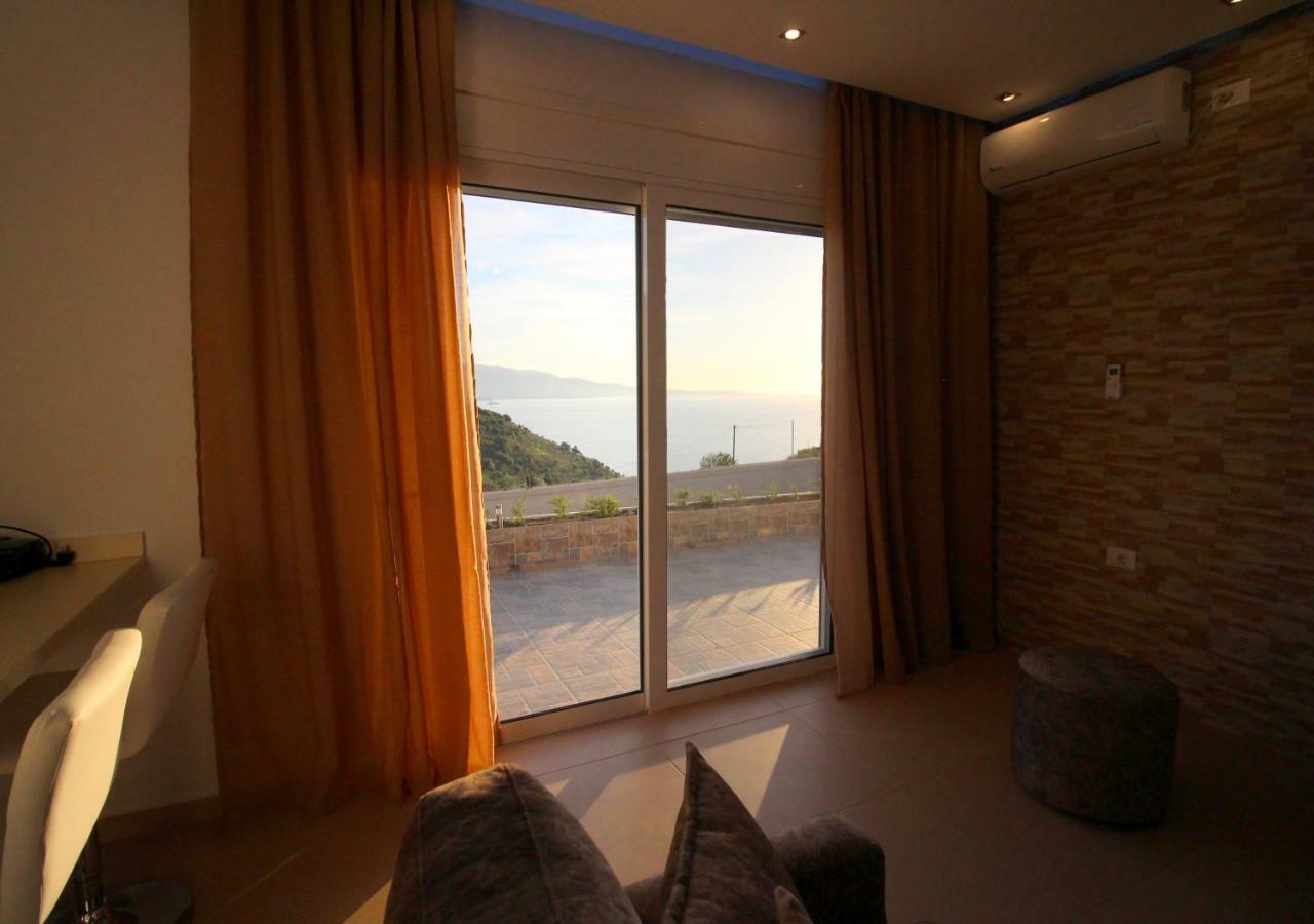 Le Gjero Luxury Villa Εξαμίλιο Εξωτερικό φωτογραφία